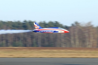 Düsenflugzeug - beeindruckend schnell!